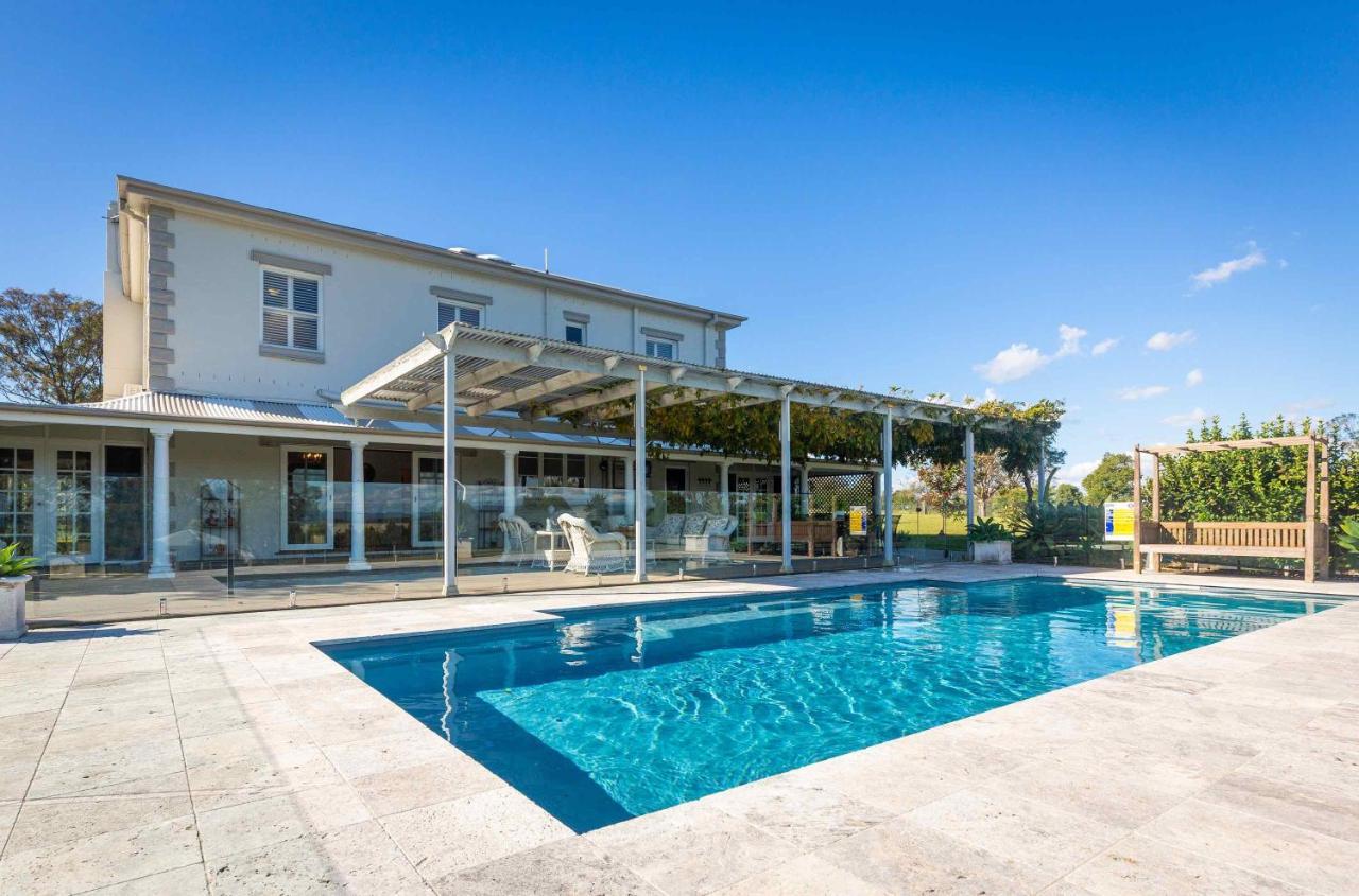Claremont Manor Villa Lovedale Exterior photo